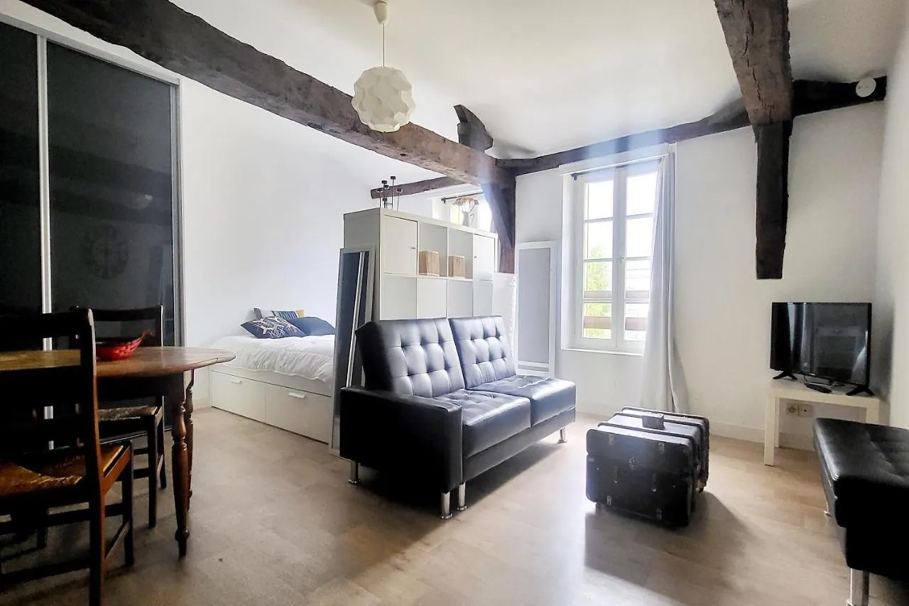 Appartement Studio De Caractere Du Centre Historique De Vannes